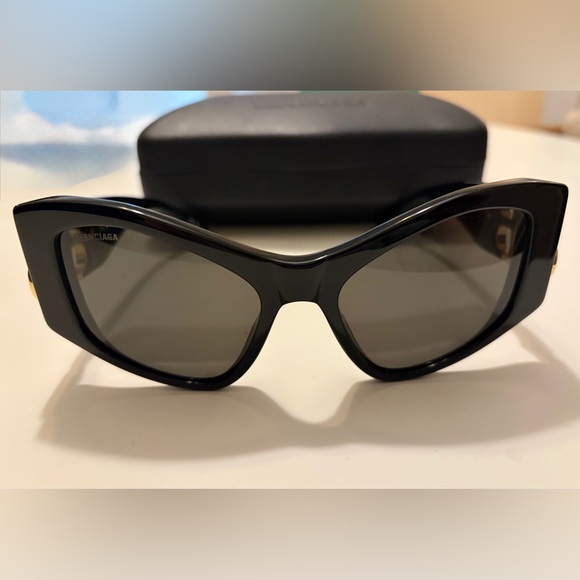 Balenciaga XL Dynasty sunglasses Black - Picture 5 of 9